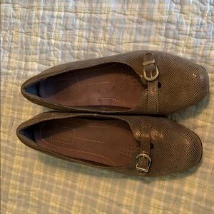 Clark’s Artisan Shoes-